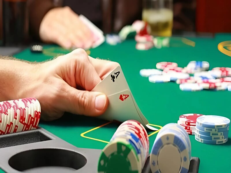 Cách xét điểm dễ dàng khi tham gia Poker